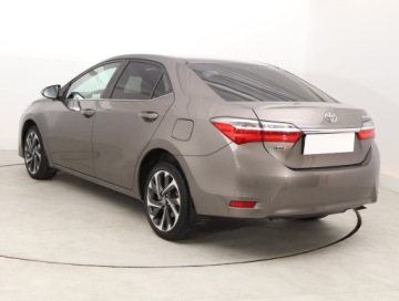 Toyota Corolla XI Sedan Facelifting 1,6 Valvematic 132KM 2017 Toyota Corolla 1.6 Valvematic, Salon Polska, zdjęcie 3