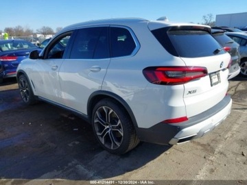 BMW X5 G05 2022 BMW X5 Xdrive40I 3.0 Benzyna 335KM, zdjęcie 3