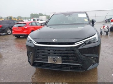 Lexus 2024 Lexus TX 2024r., 4x4, 2.4L 2.4 Benzyna 275KM, zdjęcie 6