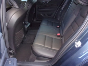 Volvo V60 II  2019 VOLVO V60-T6 Salon PL, zdjęcie 29