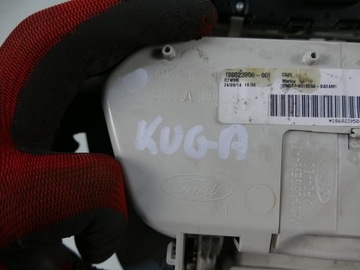 FORD KUGA II MK2 LAMPA POLSTROVÁNÍ SVĚTLO KABINY OSVĚTLENÍ