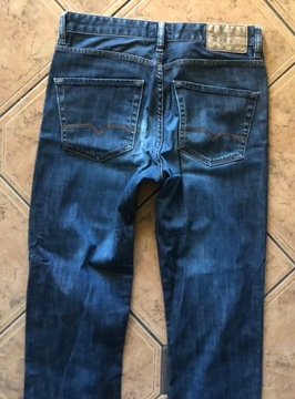 Брюки 7 FOR ALL MANKIND, размер 32/34, обхват талии 88 см, состояние хорошее.