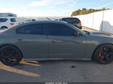 Dodge Charger VII 2017 Dodge Charger SRT Hellcat 2017 6.2L 6.2 Benzyna 707KM, zdjęcie 6
