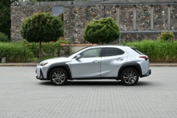 Lexus UX Crossover Facelifting 2.0 200 173KM 2023 Lexus UX 00 173KM 2023r. SALON F Sport Full LED, zdjęcie 2