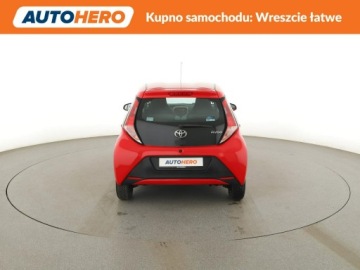 Toyota Aygo II Hatchback 5d 1.0 VVT-i 69KM 2016 Toyota Aygo klima Bluetooth tempomat niski, zdjęcie 5