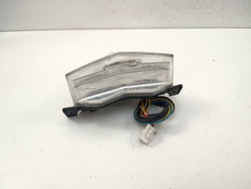 YAMAHA R1 RN22 ЗАДНИЙ ФОНАРЬ