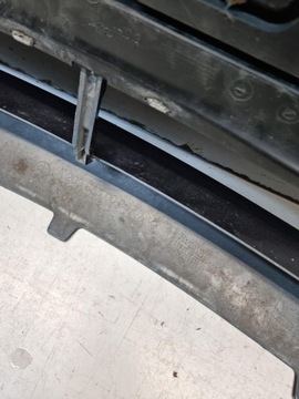 MERCEDES CLK 209 W209 NÁRAZNÍK PŘEDNÍ OSTŘIKOVAČE