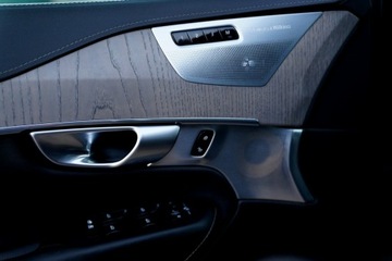 Volvo XC90 II SUV Plug-In 2.0 T8 Twin Engine Plug-in Hybrid 391KM 2020 Volvo XC 90 RECHARGE panorama FUL LED 7-os SKÓRA, zdjęcie 18
