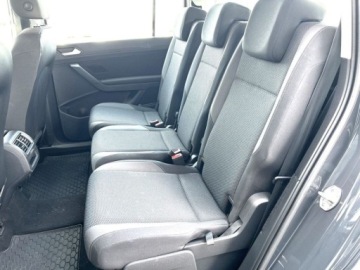 Volkswagen Touran III 1.5 TSI EVO 150KM 2021 Volkswagen Touran 1.5 TSI EVO Comfortline Plus. VAT Marza 1.5 Benzyna, zdjęcie 34