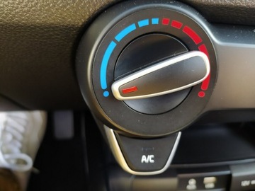 Kia Rio IV Hatchback 5d 1.0 T-GDI 100KM 2020 Kia Rio Hatchback 1.0 100 KM, Serwisowany ASO, zdjęcie 10