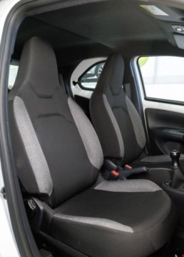 Toyota Aygo X 1.1 VVT-i 72KM 2024 Toyota Aygo X 1.0 VVTi Comfort Benzyna 72KM, zdjęcie 18