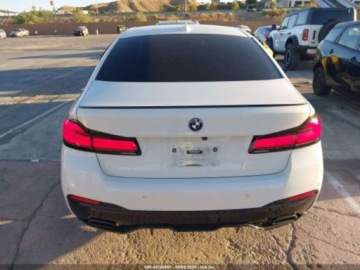 BMW Seria 5 G90-91 2023 BMW Seria 5 530e 2023 2.0l 2.0 Hybryda 181KM, zdjęcie 3