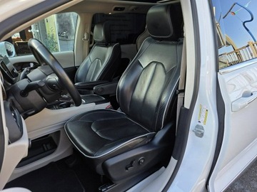 Chrysler Pacifica II 3.6 V6 291KM 2022 Chrysler Pacifica Limited 3.6 Benzyna 291 KM,, zdjęcie 8