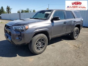 Toyota 2021 Toyota 4-Runner 2021, 4.0L, 4x4, VENTURE, porysowany lakier