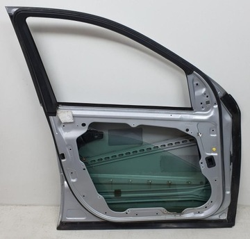 DVEŘE LEVÝ PŘEDNÍ 775 MERCEDES ML W164