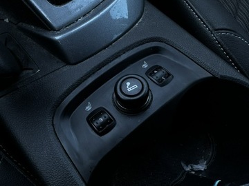 Ford Focus III Hatchback 5d 1.0 EcoBoost 125KM 2012 Ford Focus Bogate wyposażenie 2012, zdjęcie 14