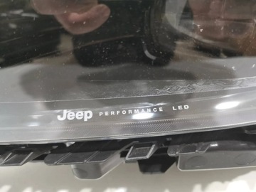 JEEP AVENGER 22- PŘEDNÍ LEVÝ SVĚTLO FULL LED
