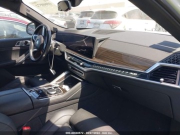 BMW X6 G06 2024 BMW X6 2024r, XDrive40I, 3.0L 3.0 Benzyna 375KM, zdjęcie 9