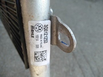 CHLADIČ OLEJE VW PASSAT B8 GTE 3Q0121253