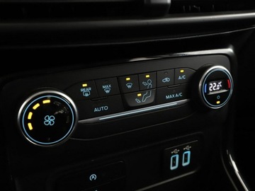 Ford Ecosport II SUV Facelifting 1.0 EcoBoost 125KM 2019 Ford EcoSport ST-Line navi PDC półskóra, zdjęcie 26