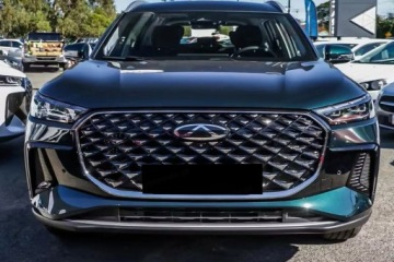 Chery Tiggo 8 SUV PHEV 1.5 T-GDI DHE 279KM 2025 CHERY TIGGO 8 Prestige Super Hybrid 1.5 T-GDI 279KM 7os. 2025, zdjęcie 1