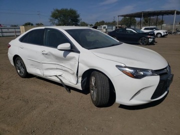 Toyota Camry VIII 2.5 VVT-i 178KM 2017 Toyota Camry TOYOTA CAMRY LE, 2017r., 2.5L, zdjęcie 1