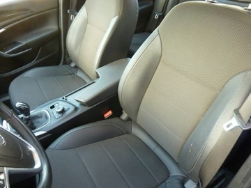 Opel Insignia I Sedan 1.6 Turbo ECOTEC 180KM 2009 Opel Insignia 1.6 Turbo 180, zdjęcie 11