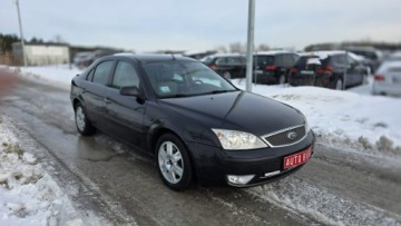 Ford Mondeo III Hatchback 2.0 16V 145KM 2004 Ford Mondeo Ghia duza navi Climatronic Automat 70, zdjęcie 2