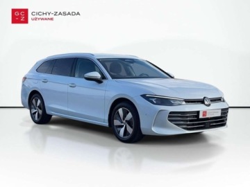 Volkswagen Passat B8 Variant Facelifting 2.0 TDI SCR 150KM 2025 Volkswagen Passat 2.0TDI 150KM Business DSG SerwisASO Acc Led Navi Hak FV23, zdjęcie 6