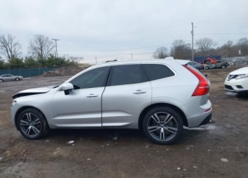 Volvo XC60 II Crossover T6 320KM 2018 Volvo XC 60 2018r., T6 Momentum, 2L, od ubezpieczalni 2.0 Benzyna 320KM, zdjęcie 7