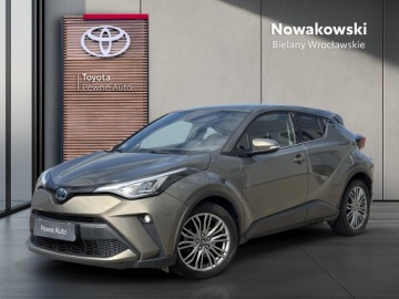 Toyota C-HR I Crossover Facelifting 1.8 Hybrid 122KM 2022 Toyota C-HR 1.8 Hybrid Executive 1.8 Hybrid Execut