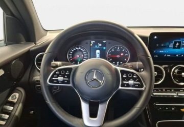 Mercedes GLC C253 SUV Facelifting 2.0 200d 163KM 2022 Mercedes-Benz GLC 2.0d 163KM 4matic 2022r., Salon PL, I wlasciciel, VAT 23, zdjęcie 9