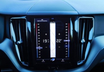 Volvo XC60 II Crossover T5 250KM 2020 Volvo XC 60 2.0T5 z Gwarancja Bezwypadkowy Model 2021r 2.0 Benzyna 250KM, zdjęcie 14