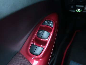 Nissan Juke I SUV 1.6 DIG-T 190KM 2011 Nissan Juke 1.6 DIG-T, Salon Polska, Serwis ASO, zdjęcie 16