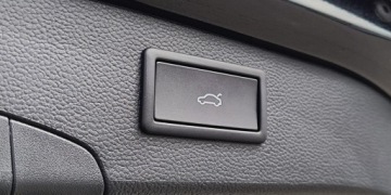 Volkswagen Passat B8 Variant Facelifting 2.0 TDI SCR 150KM 2025 Volkswagen Passat 2.0 TDI 150KM Elegance DSG, Salo, zdjęcie 29