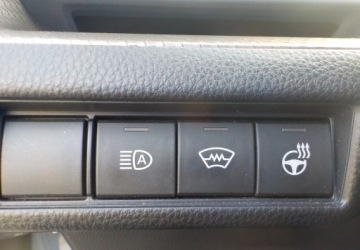 Toyota Prius V (XW60) 2.0  Hybrid Dynamic Force Plug-in 223KM 2023 Toyota Prius Plug-in Okazja 2.0 Hybryda Plug-in 223KM, zdjęcie 33