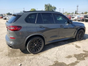 BMW X5 G05 2022 BMW X5 M50i 2022 4.4l 4.4 Benzyna 523KM, zdjęcie 3