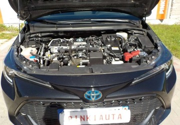 Toyota Corolla XII TS Kombi 1.8 Hybrid 122KM 2022 Toyota Corolla Okazja 1.8 Hybryda 122KM, zdjęcie 2