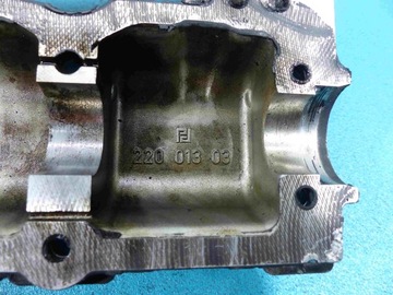 KRYT VENTILU LEVÝ CHRYSLER 300C 3.0 CRD