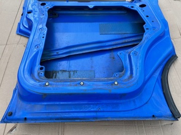 DVEŘE LEVÝ PŘEDNÍ LA5F VW T5