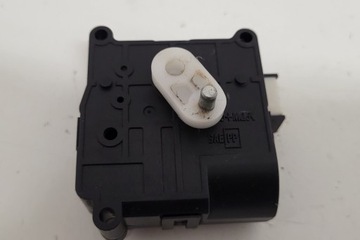 MOTOREK KRYT KOLEKTORU TOYOTA AVENSIS (_T25_) 1138002051 2.2L DIESEL