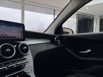 Mercedes GLC C253 SUV Facelifting 2.0 200d 163KM 2020 Mercedes-Benz GLC 200d 4 Matic Kamera cofania Nawigacja LED Salon Pols, zdjęcie 24