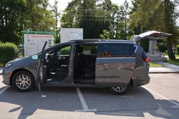 Chrysler Pacifica II 3.6 V6 291KM 2022 Chrysler Pacyfica 3,6L 291KM 2022r Śliczna, zdjęcie 9