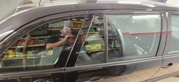 ОКНО ДВЕРИ ПЕРЕДНЕЕ ЗАДНЕЕ SKODA FABIA 1999-2008 COMBI