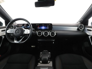 Mercedes CLA C118/X118 Shooting Brake Plug-In 1.3 250e 218KM 2023 Mercedes CLA 250 PHEV full LED skóra/alcantara, zdjęcie 14