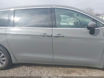 Chrysler Pacifica II 2023 Chrysler Pacifica Hybrid Touring L , 2023r., 3.6L 3.6 Hybryda Plug-in 260KM, zdjęcie 4