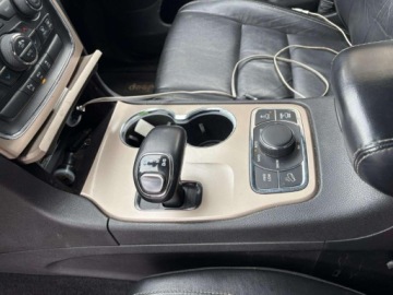 Jeep Grand Cherokee IV Terenowy Facelifting 3.6 V6 286KM 2014 Jeep Grand Cherokee LIMITED, 2014r., 4x4, 3.6L 3.6 BenzynaLPG 286KM, zdjęcie 8