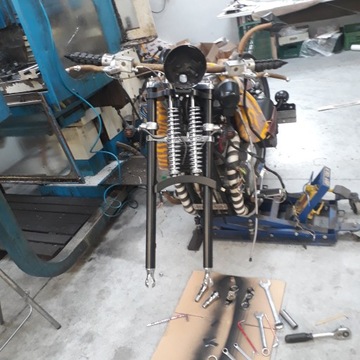 przednie zawieszenie springer chrom