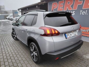 Peugeot 2008 I SUV Facelifting 1.2 PureTech 110KM 2018 Peugeot 2008 GT Line Kamera Navi Klimatronik ParkAssist 1.2 Benzyna 110KM, zdjęcie 4