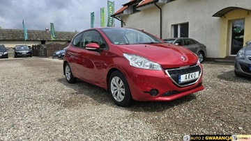 Peugeot 208 I Hatchback 3d 1.2 VTI 82KM 2014 Peugeot 208 navi, PDC